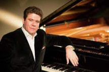 В Австрії скасували концерт відомого російського піаніста, який підтримує путіна