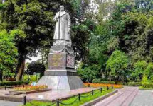 Пам’ятник радянському генералу Миколі Ватутіну можна демонтувати, остаточне рішення за КМДА