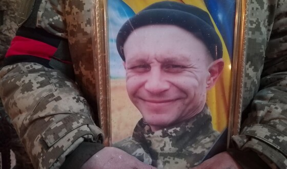Сьогодні сумська громада попрощалася одразу з двома військовослужбовцями