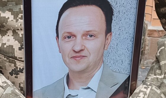 Сьогодні Сумська громада попрощалась з мужнім Захисником України Володимиром Чиліковим