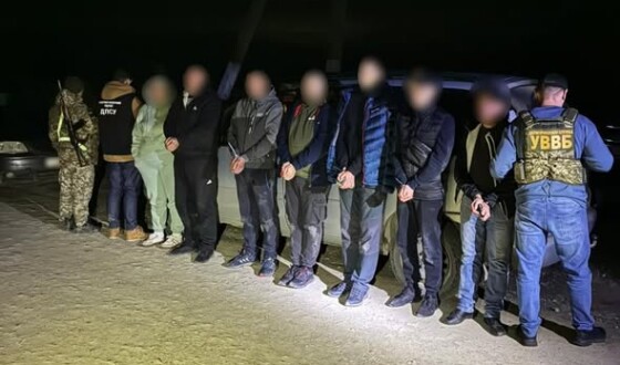 10 тисяч євро за «послугу»: прикордонники викрили схему з незаконного перетину кордону