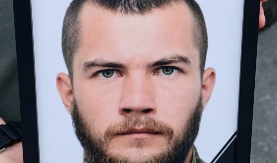 Сумська громада попрощалася із Захисником України Анатолієм Скляровим