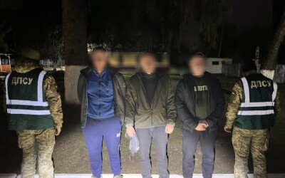 Поблизу кордону зі Словаччиною затримали групу порушників