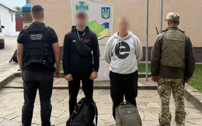 На Буковині прикордонники затримали чоловіків, які «повірили» телеграм-каналу
