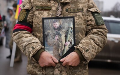 У Сумах попрощалися із Захисником Дмитром Івановим