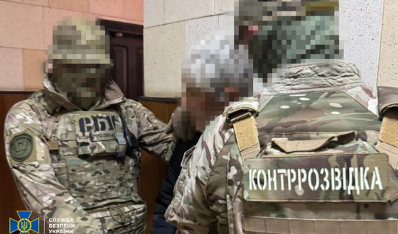СБУ затримала у Запоріжжі агента фсб, якому рашисти передавали вибухівку для терактів за допомогою дронів