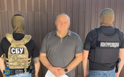 СБУ викрила депутата облради і трьох його спільників, які співпрацювали з рашистами на тимчасово окупованому лівобережжі Херсонщини