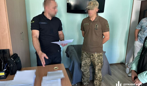 Командир з Миколаївщини безпідставно нарахував майже 5,5 млн грн виплат підлеглим