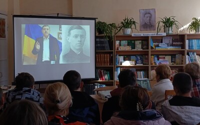 У Оболонській громаді Кременчуцького району вшанували земляка, Героя Крут Миколу Божинського-Божка