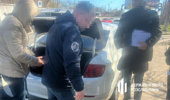 На Одещині за матеріалами ДБР судитимуть правоохоронців, які «заробили» на наркоділках сотні тисяч доларів