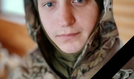 Сьогодні, 2 травня, Львівщина прощається з Героями Василем Лаврисем, Ігором Куликом, Романом Пінцурою і Василем Гадомським