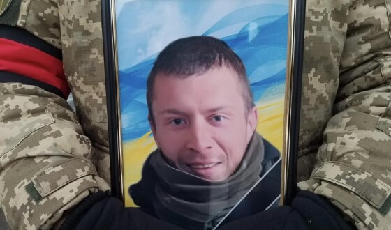 Сьогодні сумська громада прощалася із мужнім воїном Олександром Кожем&#8217;якіним