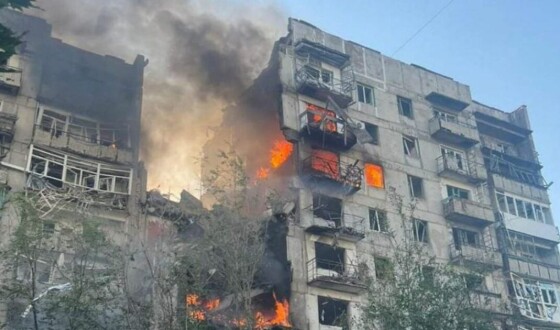 У Торецьку з-під завалів дістали фрагменти тіл