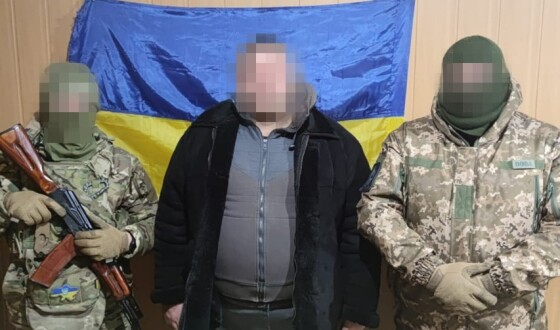 СБУ затримала колишнього беркутівця, який «зливав» бойові позиції українських військ на Донеччині