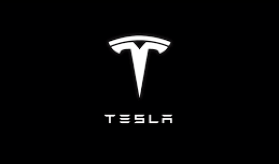 Tesla відкличе у США понад 150 тисяч електрокарів