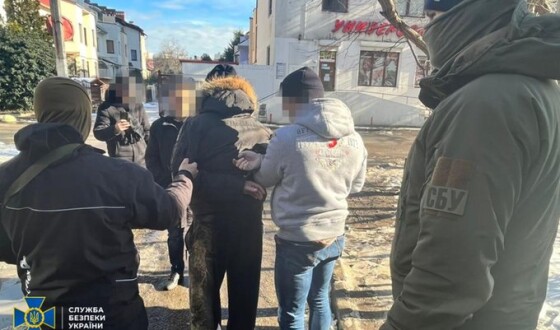 СБУ затримала агента рф, який працював на фсб, сподіваючись «отримати» квартиру в Криму