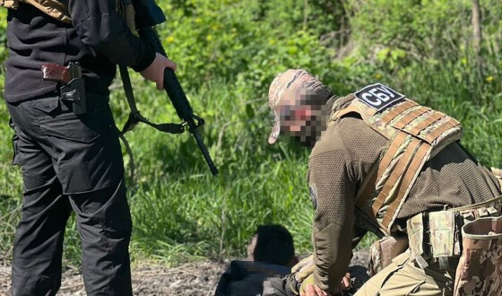 СБУ затримала двох ворожих інформаторів, які наводили російські ракети на локації Сил оборони у Краматорську
