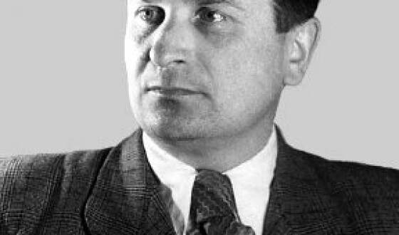 Василь Греченко – художник театру (120 років тому)