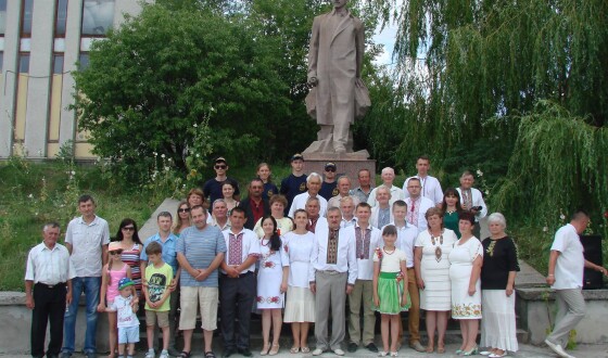 У Великому Глибочку вшанували пам&#8217;ять Ярослава Стецька