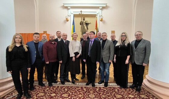 Підтримка визвольної боротьби поневолених народів: погляд експертів