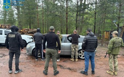 До суду скеровано справу стосовно правоохоронця одного з обласних центрів, який сприяв у незаконному перетині держкордону