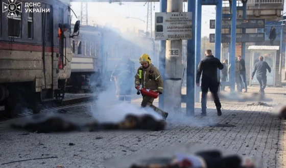 БпЛА влучив у перон залізничного вокзалу міста Дніпра