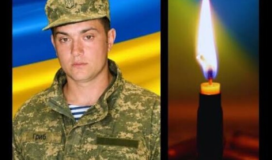 Сьогодні, 30 серпня, Буковина прощається з Героями Олегом Грибом і Володимиром Волошиним