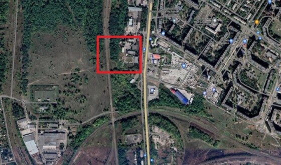 Цього ранку запалав з гуком склад боєприпасів окупанта в Горлівці (2 відео)