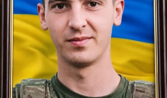 Сумська громада попрощалася із трьома Захисниками України