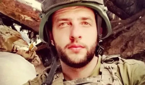 Сьогодні, 10 травня, Волинь прощається з Героями Владиславом Тараненком, Миколою Кошелем і Сергієм Стернічуком