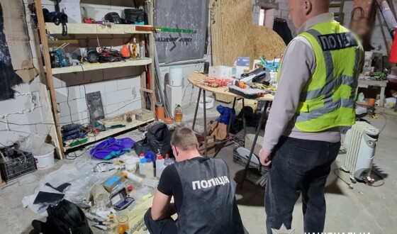 Житомирські поліцейські викрили виробництво амфетаміну