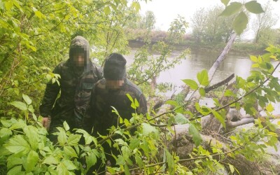 Прикордонники затримали двох волинян, які вплав через річку поверталися з Німеччини в Україну