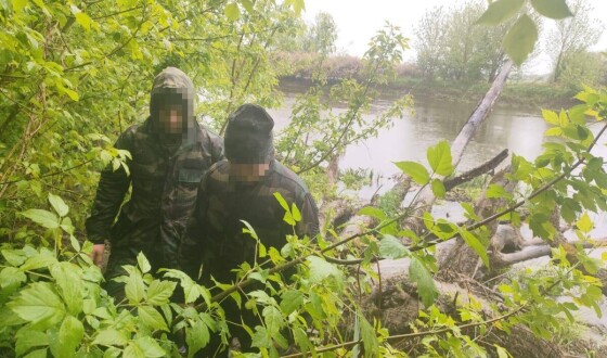Прикордонники затримали двох волинян, які вплав через річку поверталися з Німеччини в Україну