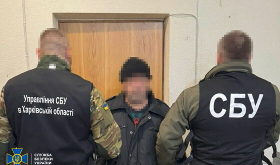 СБУ затримала колаборанта, який організував трансляцію «першого каналу» рф під час окупації Харківщини