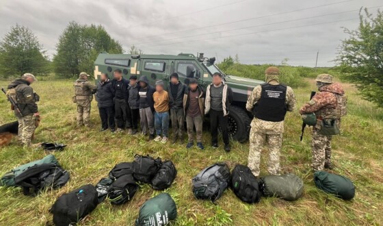 На Рівненщині затримано групу нелегальних мігрантів, які незаконно перетнули кордон з білорусі