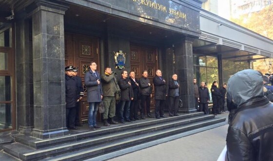 Одеські підприємці пікетували ГПУ з вимогою очистити ринок від Юри Єнакієвського