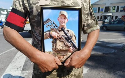 Сьогодні сумська громада попрощалася з Героями Олександром Рудикою та Олександром Бакуменком