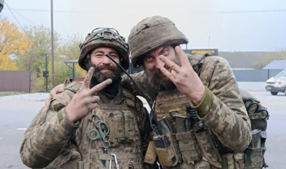 Бійці, які тримали оборону, що тривала 165 днів, отримали Хрест бойових заслуг