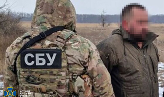 СБУ та Нацполіція викрили ще 8 ділків, які намагалися влаштувати нелегальну торгівлю зброєю в Україні