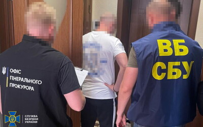 СБУ та ОГП викрили заступника голови Хмельницької ОВА, який отримував «відкати» за підписання контрактів з ремонту доріг