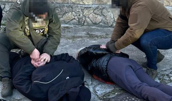 СБУ затримала у Херсоні ворожих інформаторів, які готували ракетні удари по підрозділах Служби безпеки та ЗСУ