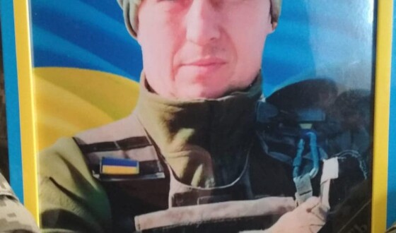 Вчора сумська громада прощалася із Захисником України Володимиром Чупаковим