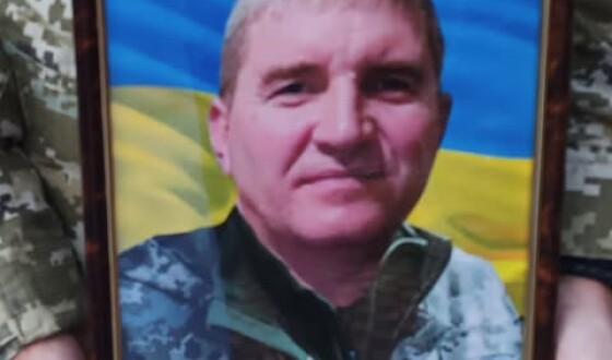 Сьогодні Сумська громада попрощалась з Героєм Євгеном Вороненком