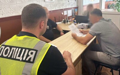 На Житомирщині поліція викрила шахрайську схему з орендою землі