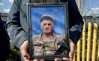 Вчора, 4 квітня, у Рівненській області попрощалися із Героями Віталієм Євгейчуком, Василем Степанцем, Валерієм Пекарським, Віталієм Муликом, Олександром Нагайцем, Антоном Кравченком, Павлом Кузьмичем