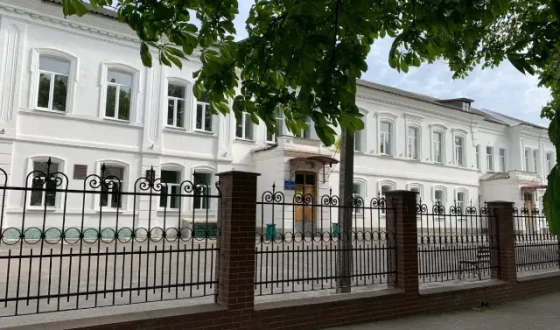 Завдяки KSE Foundation учні Роменського ліцею №1 отримали оновлене укриття