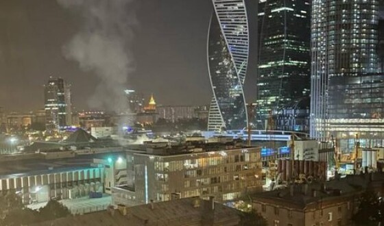 В москва-сіті знову прилетіли безпілотники, відео прильоту