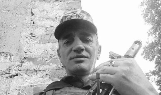 Сьогодні Львівщина прощається із Героєм Миколою Яворським