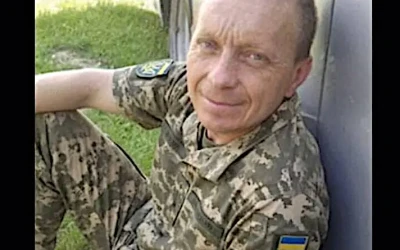 Сьогодні, 1 грудня, Львівщина прощається з Героями Орестом Войтовичем, Віталієм Кривецьким і Михайлом Паздерським