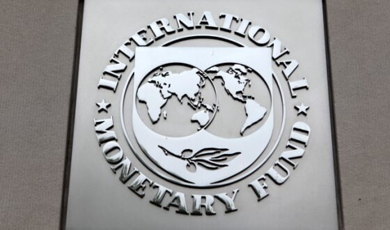 Україна отримала $880 млн траншу від МВФ